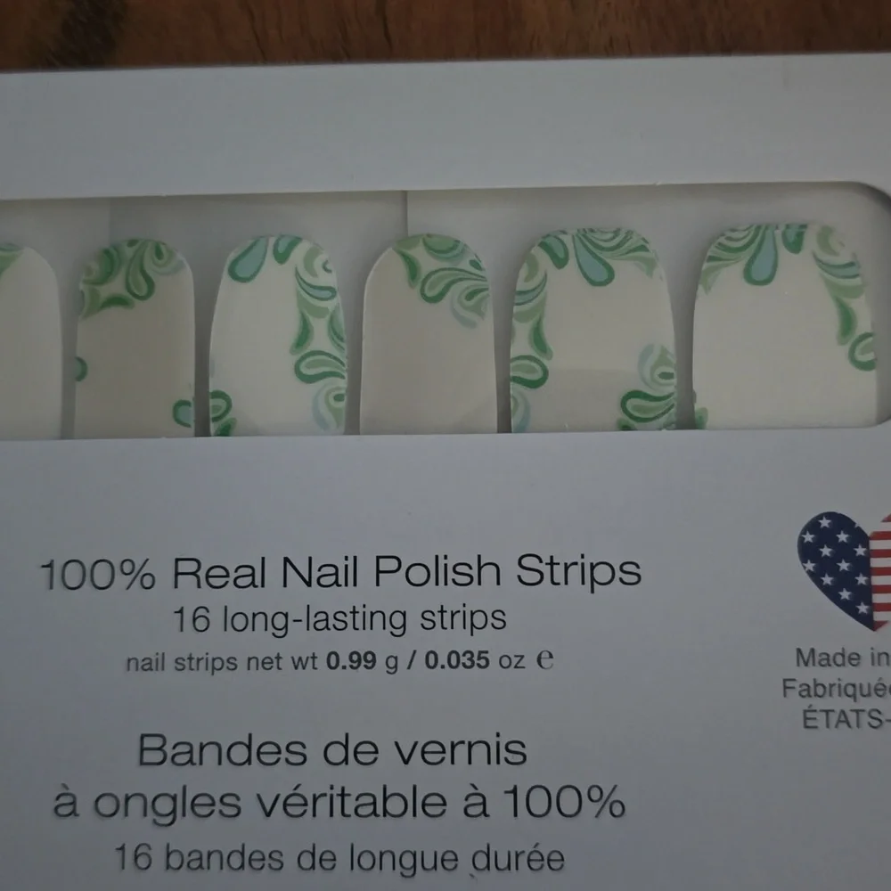 Color Street GET YOUR GROOVE ON Press On Nails 100% Real Polish